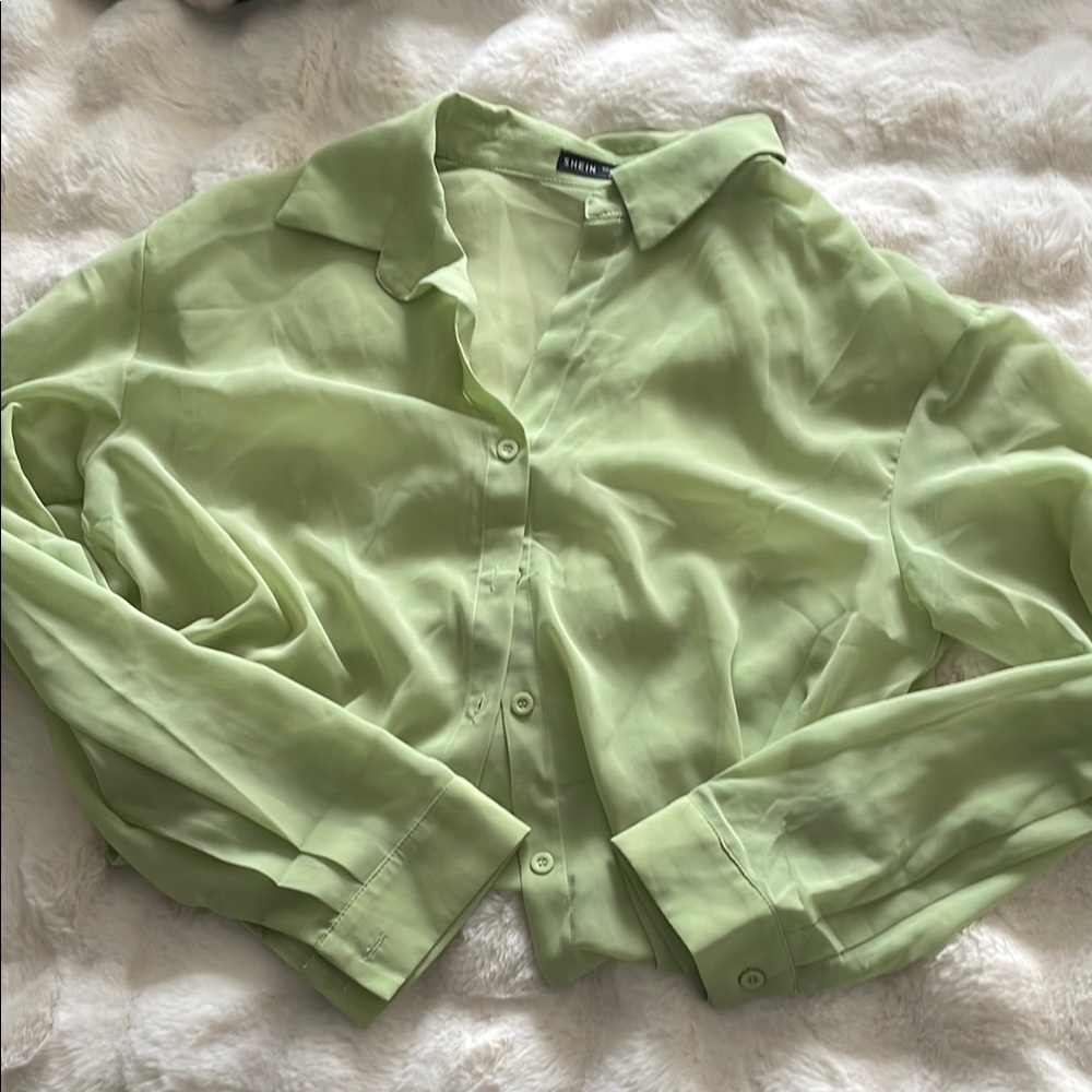 Linden Women's Pastel Green Button-Down Shirt
